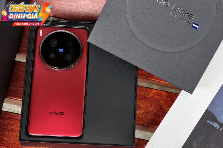 Vivo X200 Ultra 11