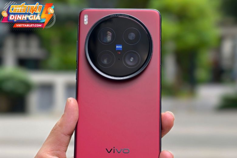 Vivo X200 Ultra 6