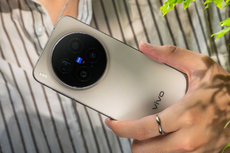 Vivo X300 Pro 1