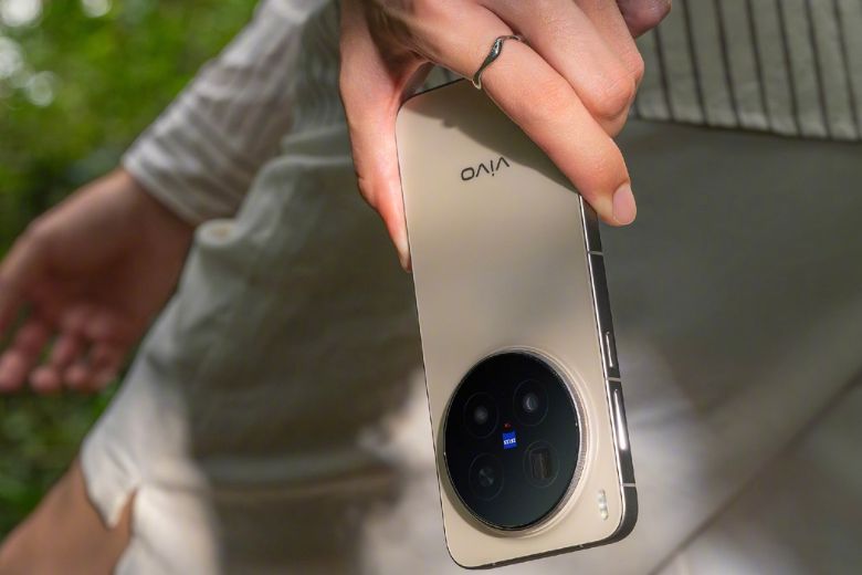 Vivo X300 Pro 5