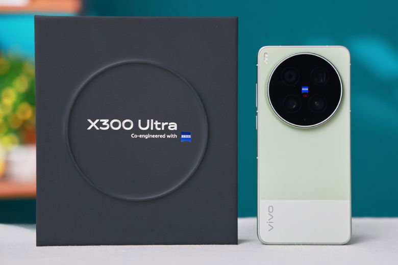 Vivo X300 Ultra 