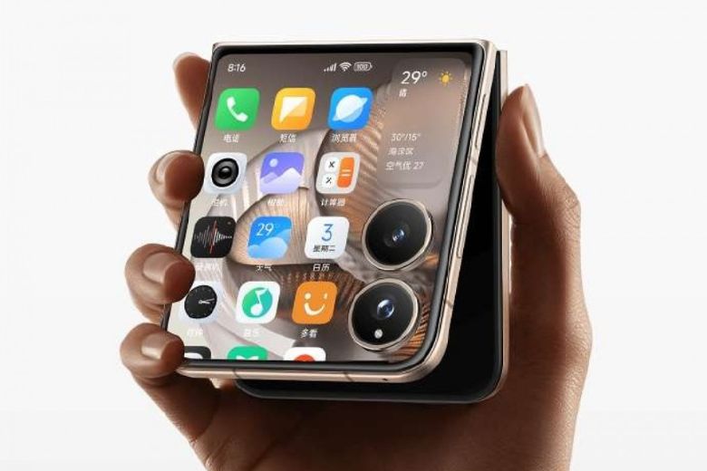 Xiaomi Mix Flip 2 4