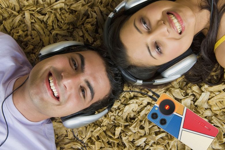 ZTE Nubia Music NFC 7