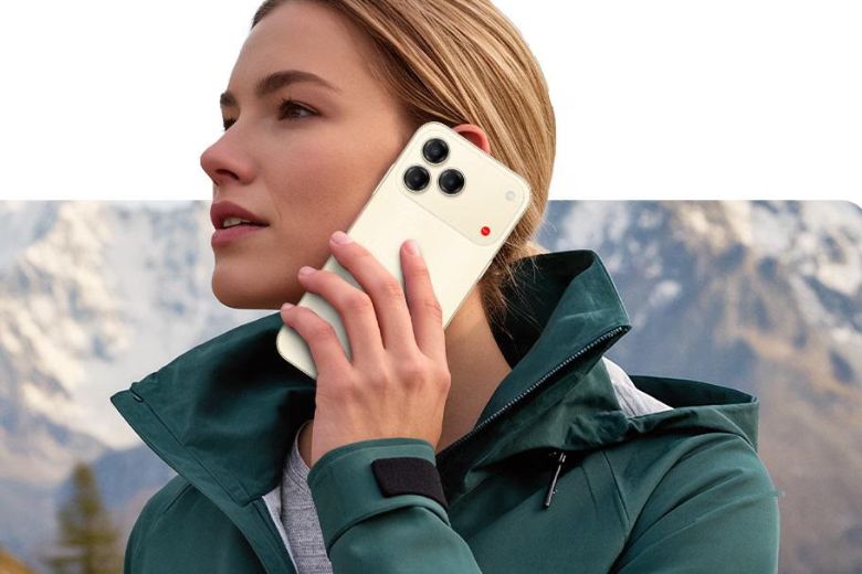 ZTE Nubia V80 Design 6