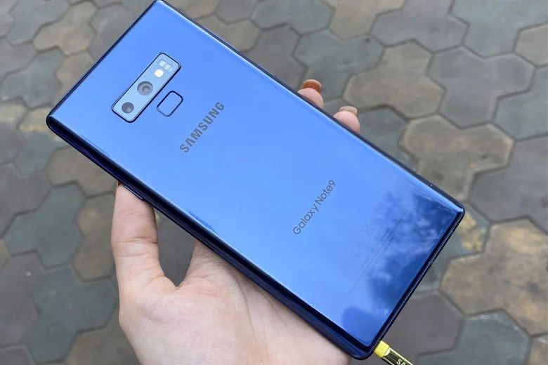 Điện thoại Samsung giá từ 3 đến 4 triệu