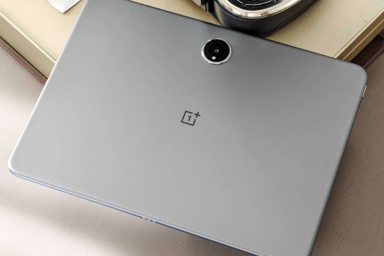 OnePlus Pad 2 có một tùy chọn màu sắc duy nhất là Xám Nimbus