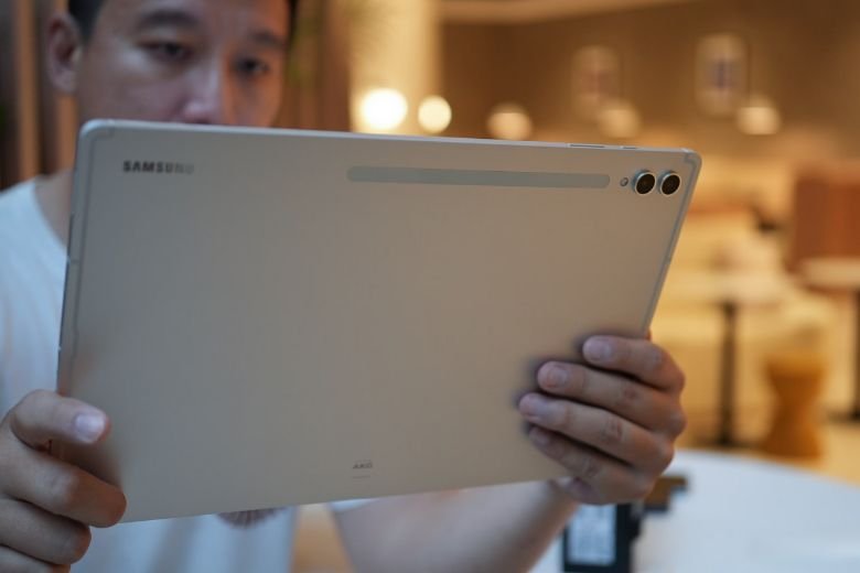 Samsung Galaxy Tab S10 Plus 