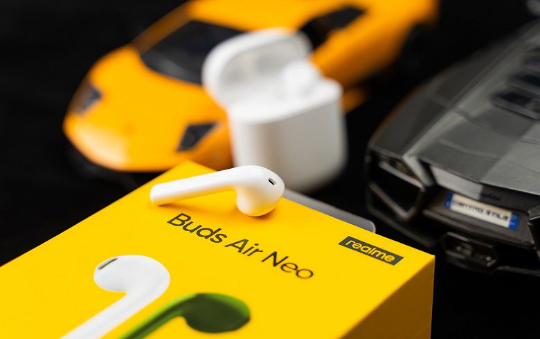 Đặt mua tai nghe Realme Buds Air Neo