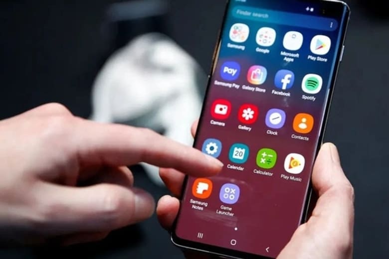 Màn hình Android đứng yên không phản hồi thao tác