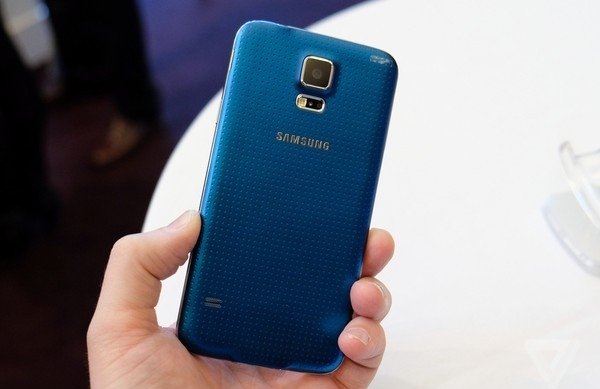 Samsung Galaxy s5 au camera khủng