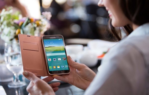 Samsung Galaxy S5 Au thiết kế thanh lịch