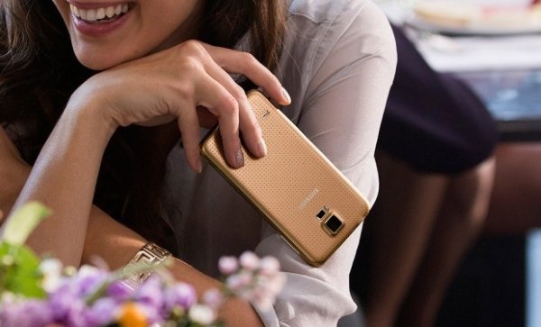 Samsung Galaxy S5 Au thiết kế đẳng cấp