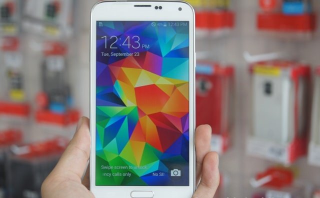 Samsung Galaxy s5 au nhật bản màn hình