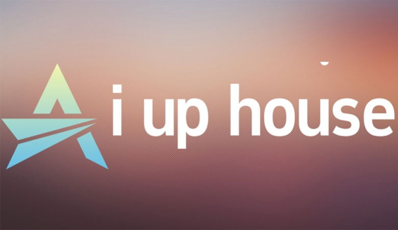 AI Up House