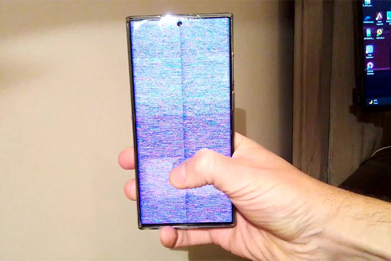 Thay linh kiện màn hình mới 