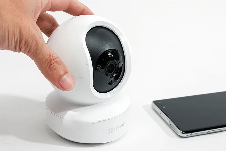 Camera Ezviz pin sạc