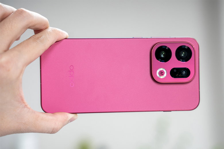 Find X9 sử dụng ống kính tele 50MP với cảm biến 1/1.95 inch