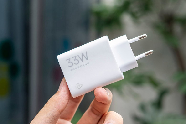 Redmi Pad 2 Pro hỗ trợ sạc có dây 33W