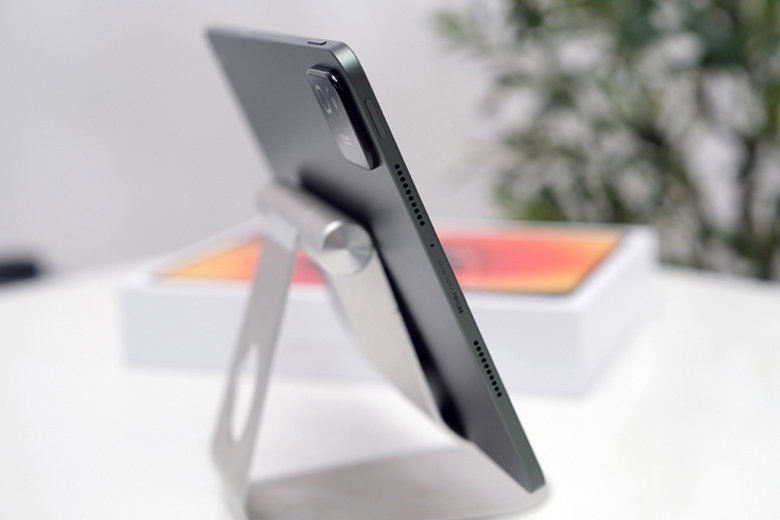 Xiaomi Pad 8 Pro tinh chỉnh với độ mỏng ấn tượng