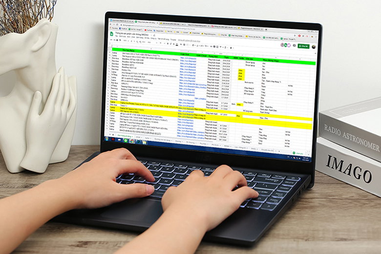 Top các mẫu laptop cho sinh viên kế toán 2026