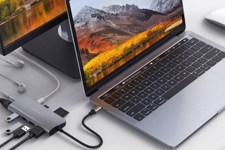 Sở hữu viên pin trâu đủ dùng 6 đến trên 8 tiếng 