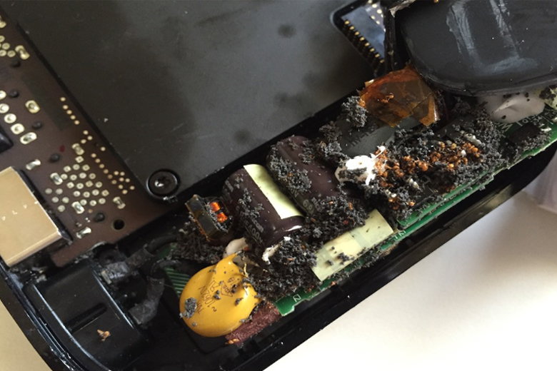 Mang laptop đến trung tâm bảo hành