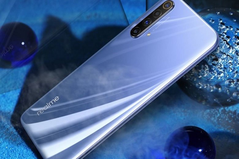 Realme X50 5G ra mắt
