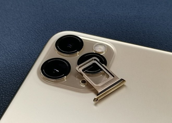 SIM iPhone 11 Pro Max lock