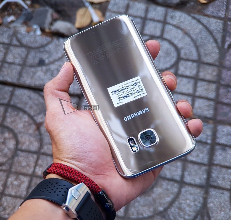 Hình ảnh các góc cạnh của Samsung Galaxy S7 chính hãng