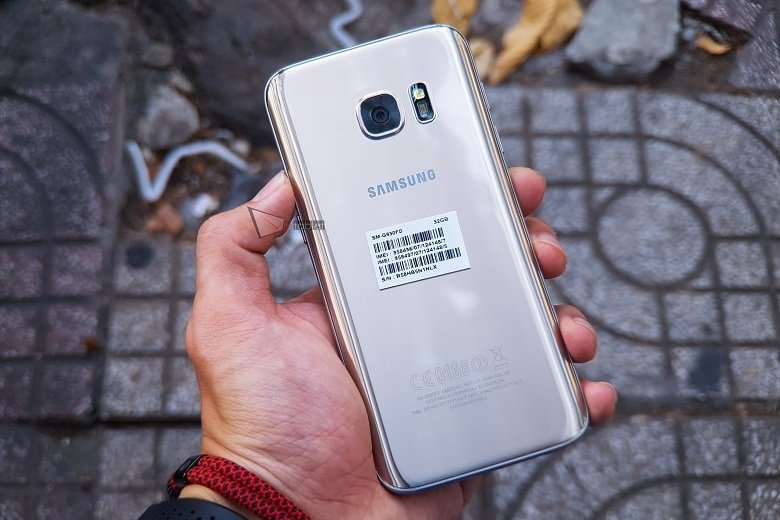 Hình ảnh thiết kế trên tay Samsung Galaxy S7 chính hãng