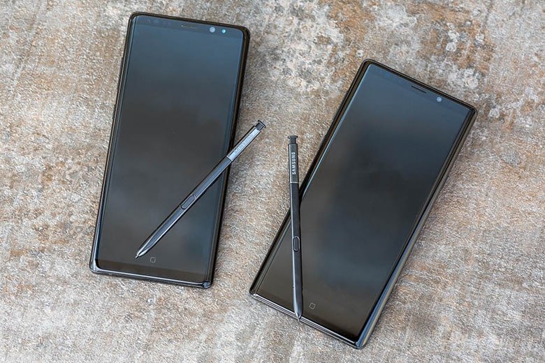 Samsung Galaxy Note 10 lộ ảnh thực tế với màn hình có viền rất mỏng
