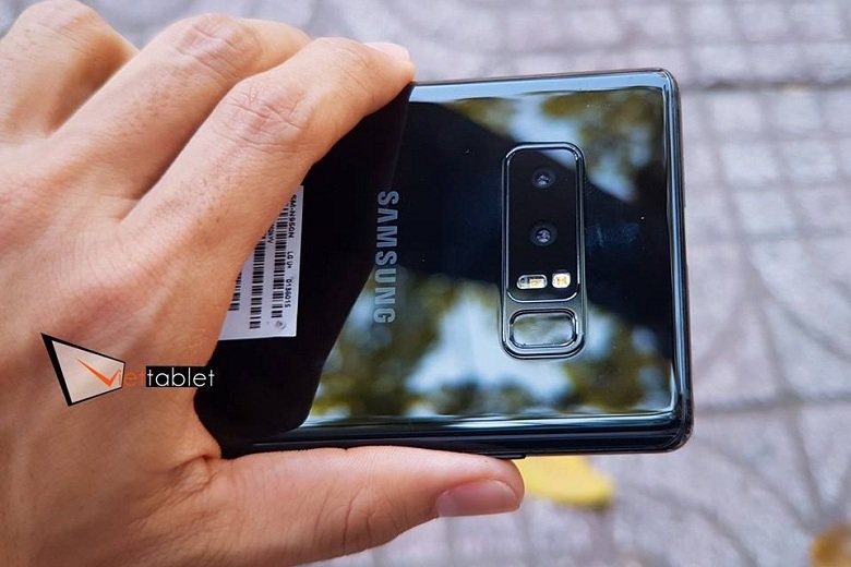 Hình ảnh cụm camera kép trên Samsung Galaxy Note 8 Hàn 2 SIM 
