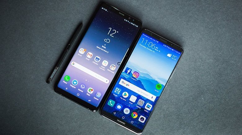 So sánh màn hình Huawei Mate 10 Pro với Galaxy Note 8