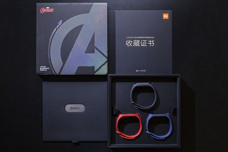 mở hộp Xiaomi Mi Band 4 Avengers