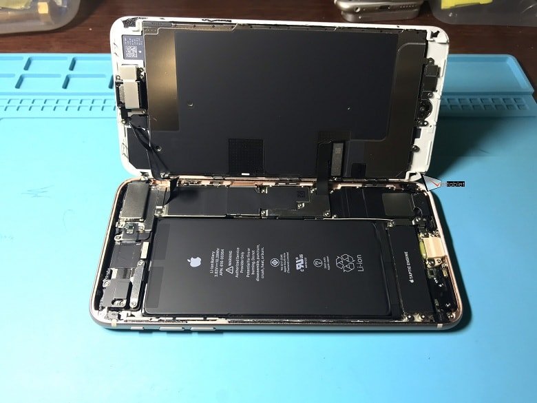 Điện thoại iPhone 8 Plus Lock tại Viettablet cam kết chuẩn Zin Apple