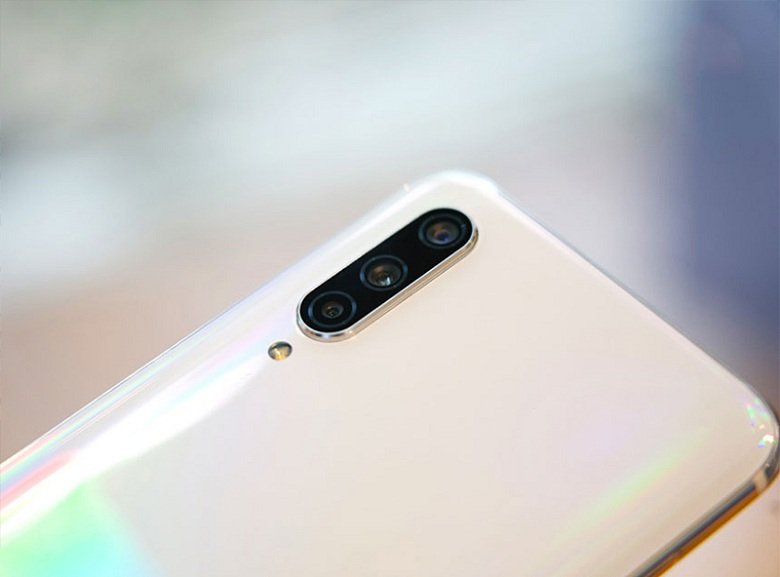 cụm 3 camera của Xiaomi Mi CC9