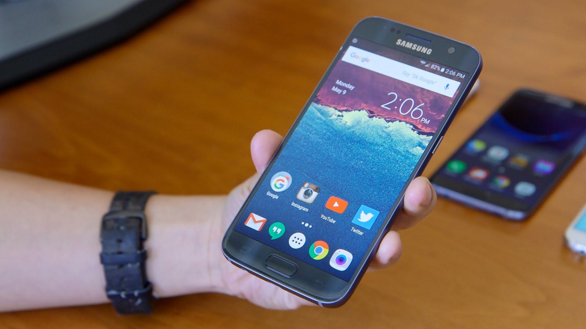 Bí quyết tinh chỉnh hình nền cho Samsung Galaxy S8, S8 Plus