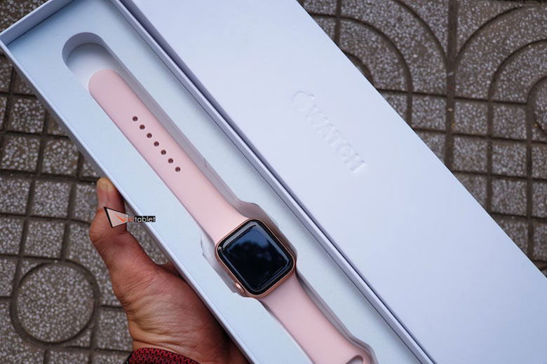 Apple watch s4 discount 40mm rose gold