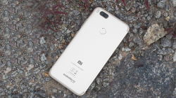 anh-xiaomi-mi-a1-sd-625-android-one-camera-kep-xoa-phong-gia-5-3-trieu