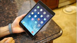 gia-ipad-mini-xach-tay-giam-manh-bang-gia-smartphone