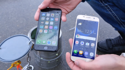 iphone-7-do-kha-nang-chong-nuoc-voi-galaxy-s7 iphone-7-do-kha-nang-chong-nuoc-voi-galaxy-s7
