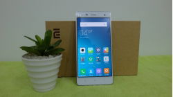 tren-tay-xiaomi-mi4-chinh-hang-gia-2-trieu-tai-viettablet-10