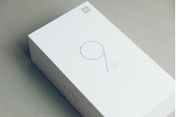 dap-hop-xiaomi-mi-9-se