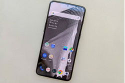 oneplus-7-se-co-man-hinh-not-ruoi-chip-snapdragon-855-ho-tro-ket-noi-5g-viettablet