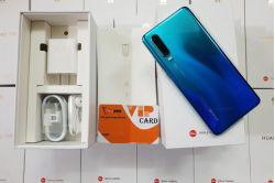 troi-oi-tin-duoc-khong-huawei-p30-cong-ty-fullbox-gia-re-hon-thi-truong-den-8-trieu