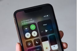 iphone-xs-max-lock-song-yeu-that-hu-ra-sao-cach-khac-phuc-xs-max-lock-song-yeu