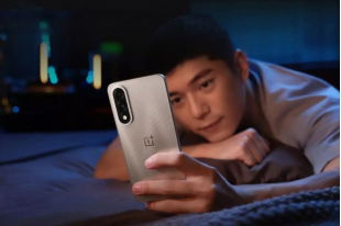 oneplus-ace-5-ultra-gia-bao-nhieu-1